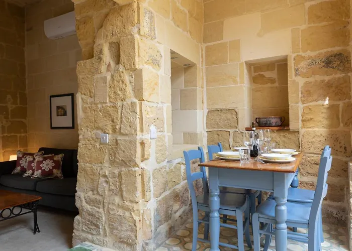 Villa Razzett Għasri